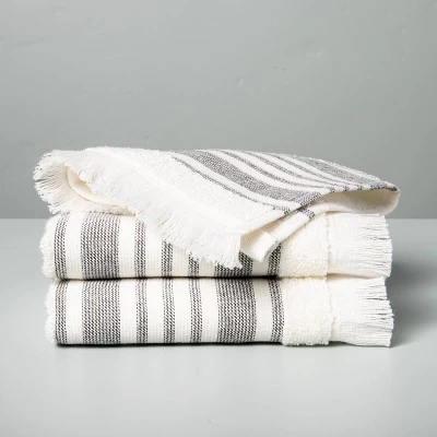 Multistripe Bath Towels Cream/Gray - Hearth & Hand™ With Magnolia 6 Multistripe Bath Towels Cream/Gray - Hearth & Hand™ With Magnolia - Image 4